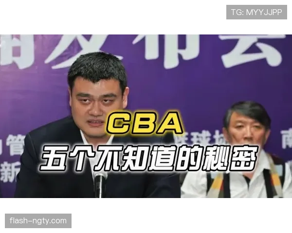 杨千霖赛场像VIP，赛后自拍里名表和泡面并列，真不知道该咋想