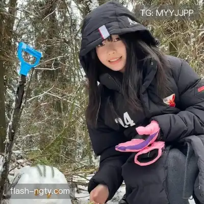 倪影